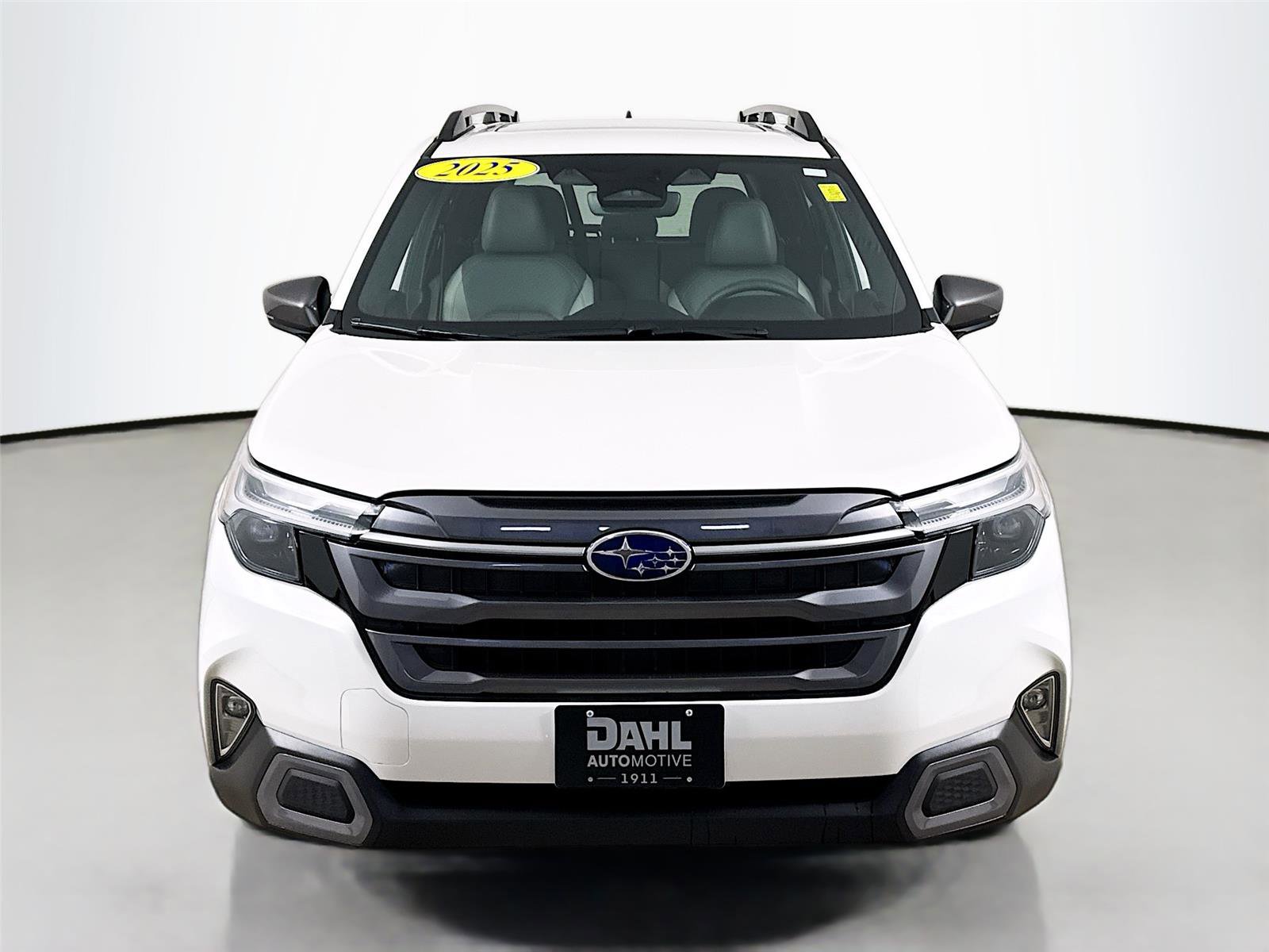 Used 2025 Subaru Forester Limited w/ Popular Package #1 image 3