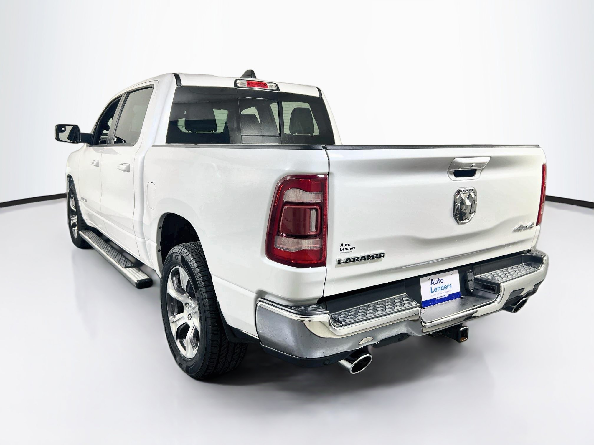 Used 2023 RAM 1500 Laramie AWD/4WD image 7