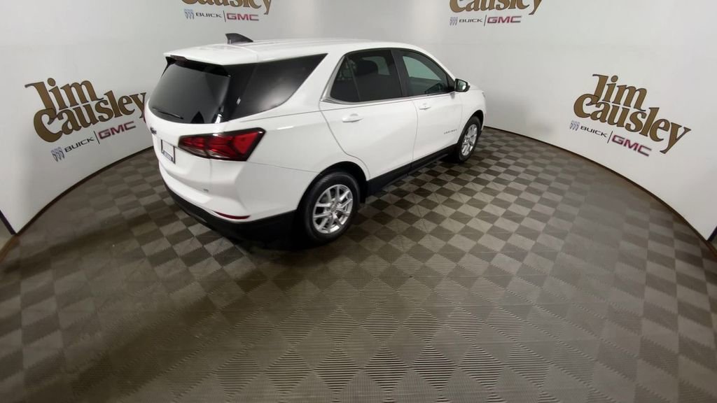 Certified 2024 Chevrolet Equinox LT w/ LPO, Floor Liner Package image 8