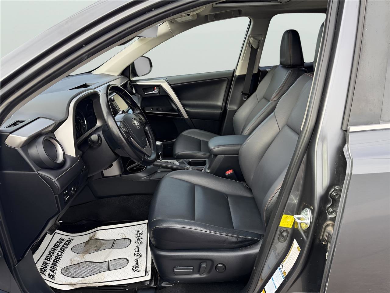 Used 2016 Toyota RAV4 Limited w/ Advanced Technology Package AWD/4WD image 11