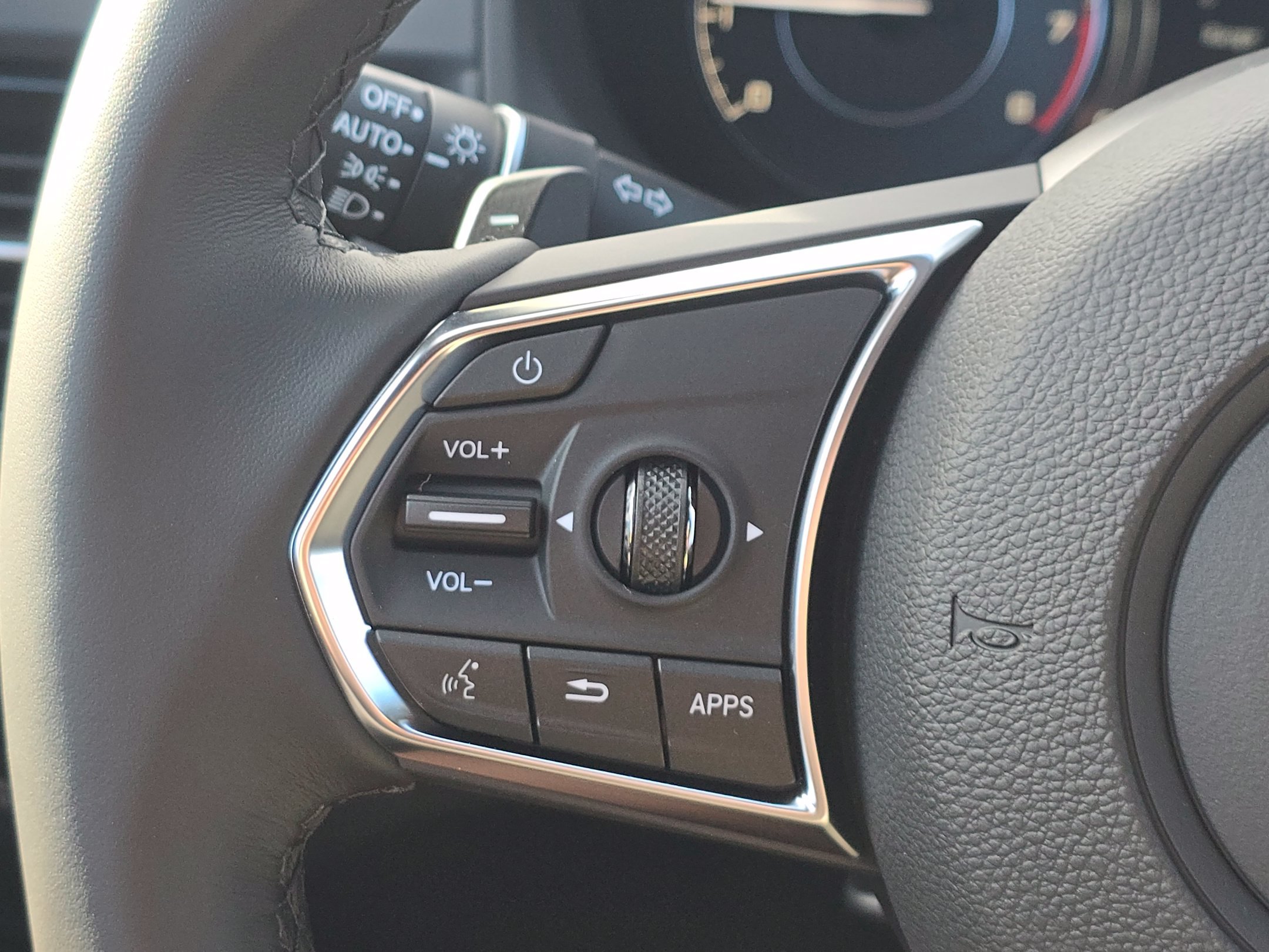 New 2026 Acura RDX SH-AWD image 23
