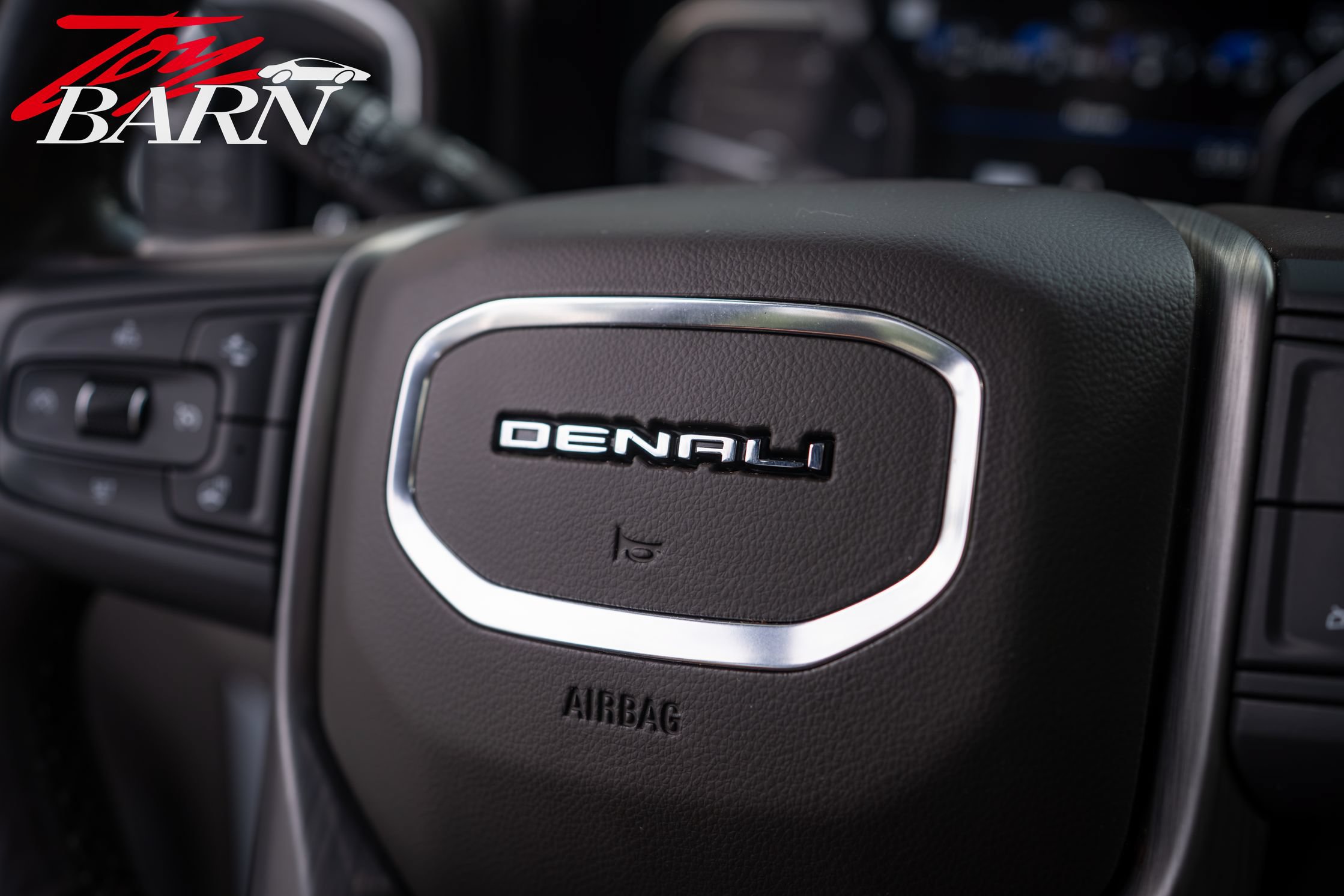 Used 2023 GMC Sierra 3500 Denali w/ Denali Ultimate Package AWD/4WD image 31
