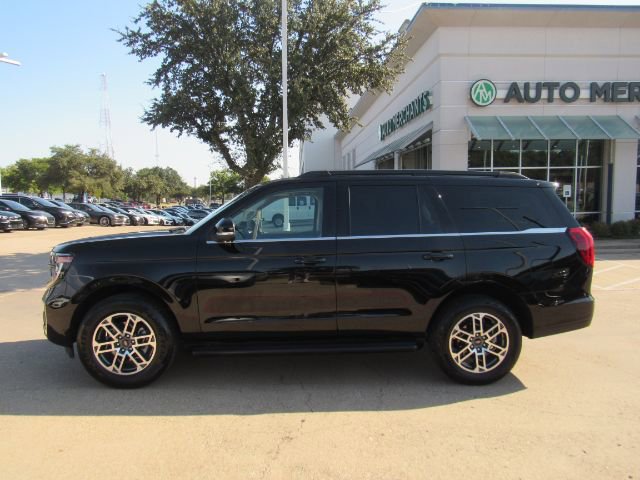 Used 2025 Ford Expedition Active image 14