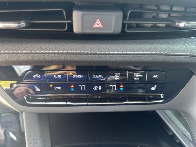 Used 2023 Buick Envision Preferred AWD/4WD image 28