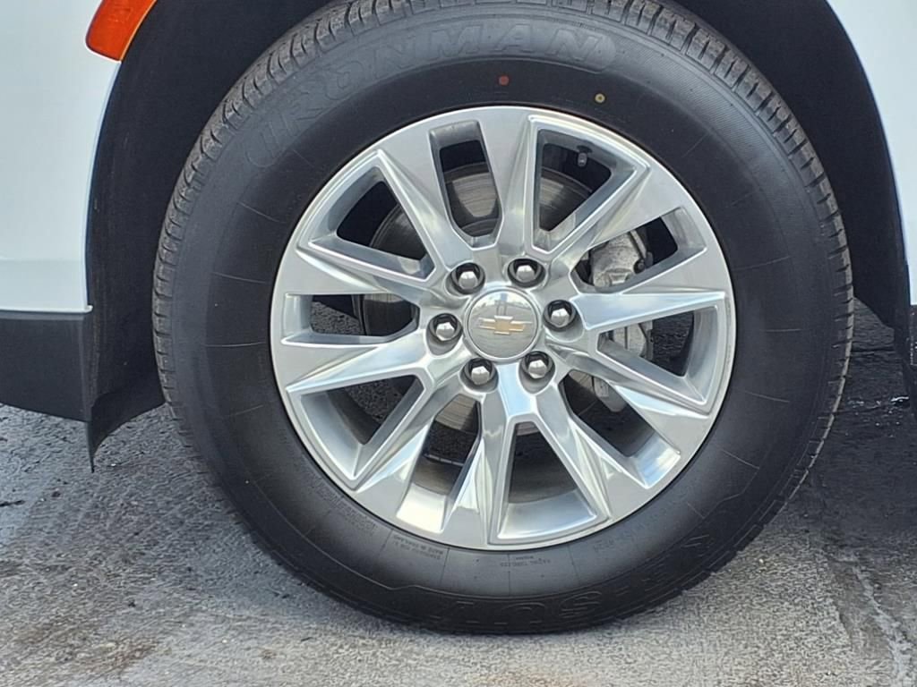 Used 2023 Chevrolet Tahoe Premier image 14