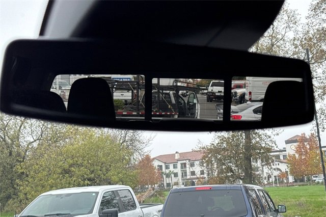 Used 2025 GMC Sierra 2500 Denali image 25