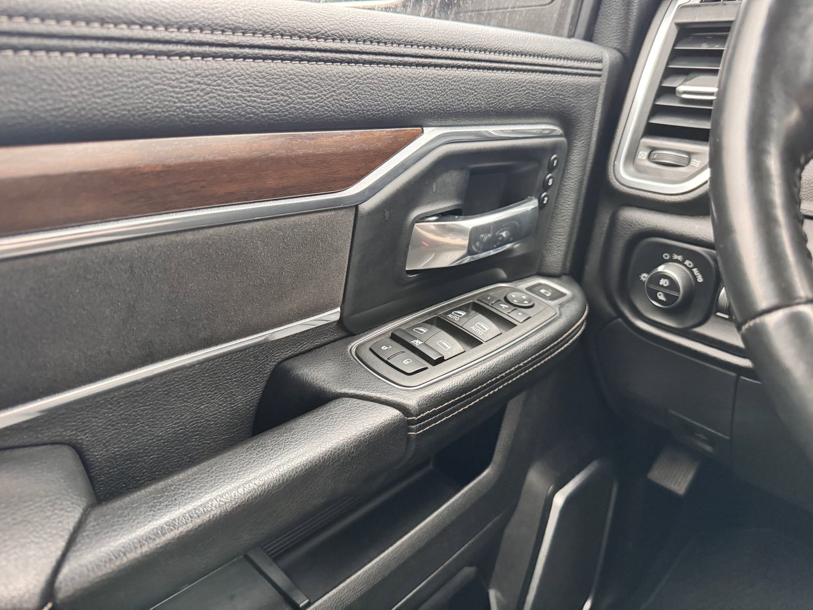 Used 2022 RAM 2500 Laramie image 14