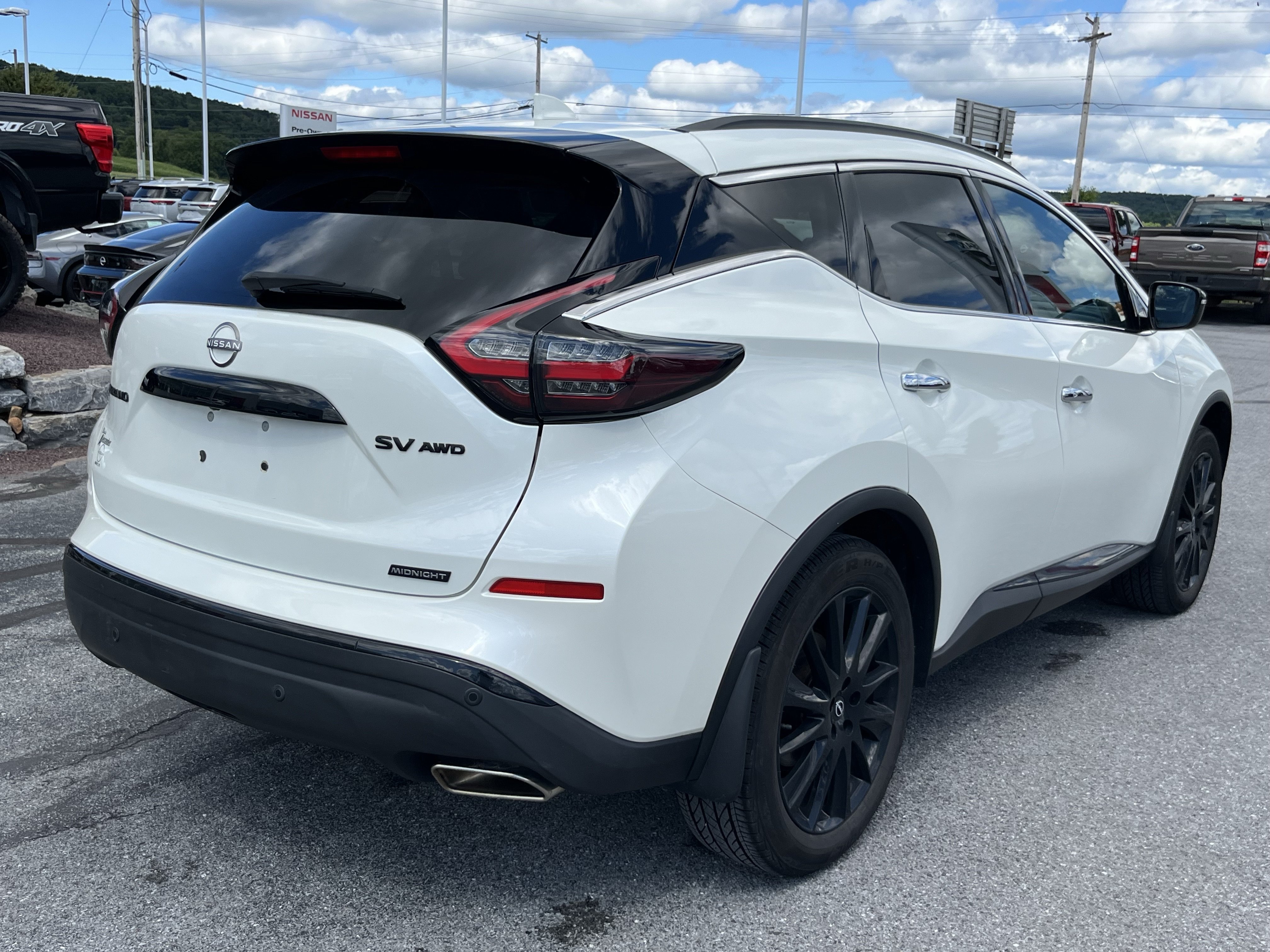 Used 2024 Nissan Murano SV w/ SV Midnight Edition Package AWD/4WD image 5