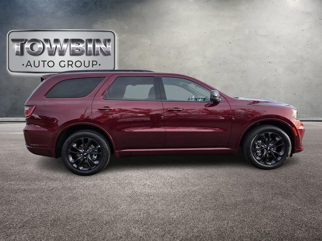 Used 2025 Dodge Durango R/T w/ Blacktop Package AWD/4WD image 4