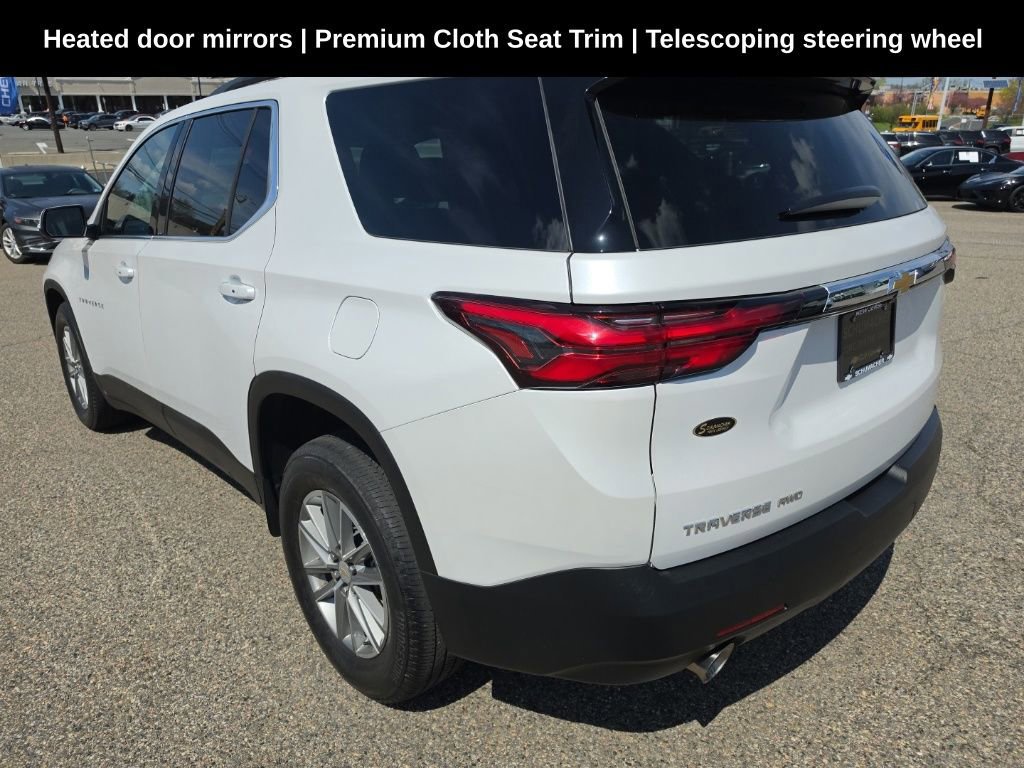 Used 2023 Chevrolet Traverse LT image 5