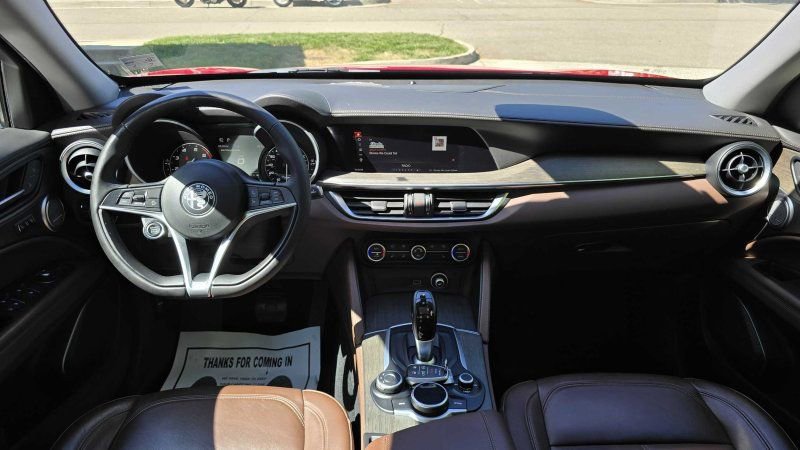 Used 2019 Alfa Romeo Stelvio Ti AWD/4WD image 14