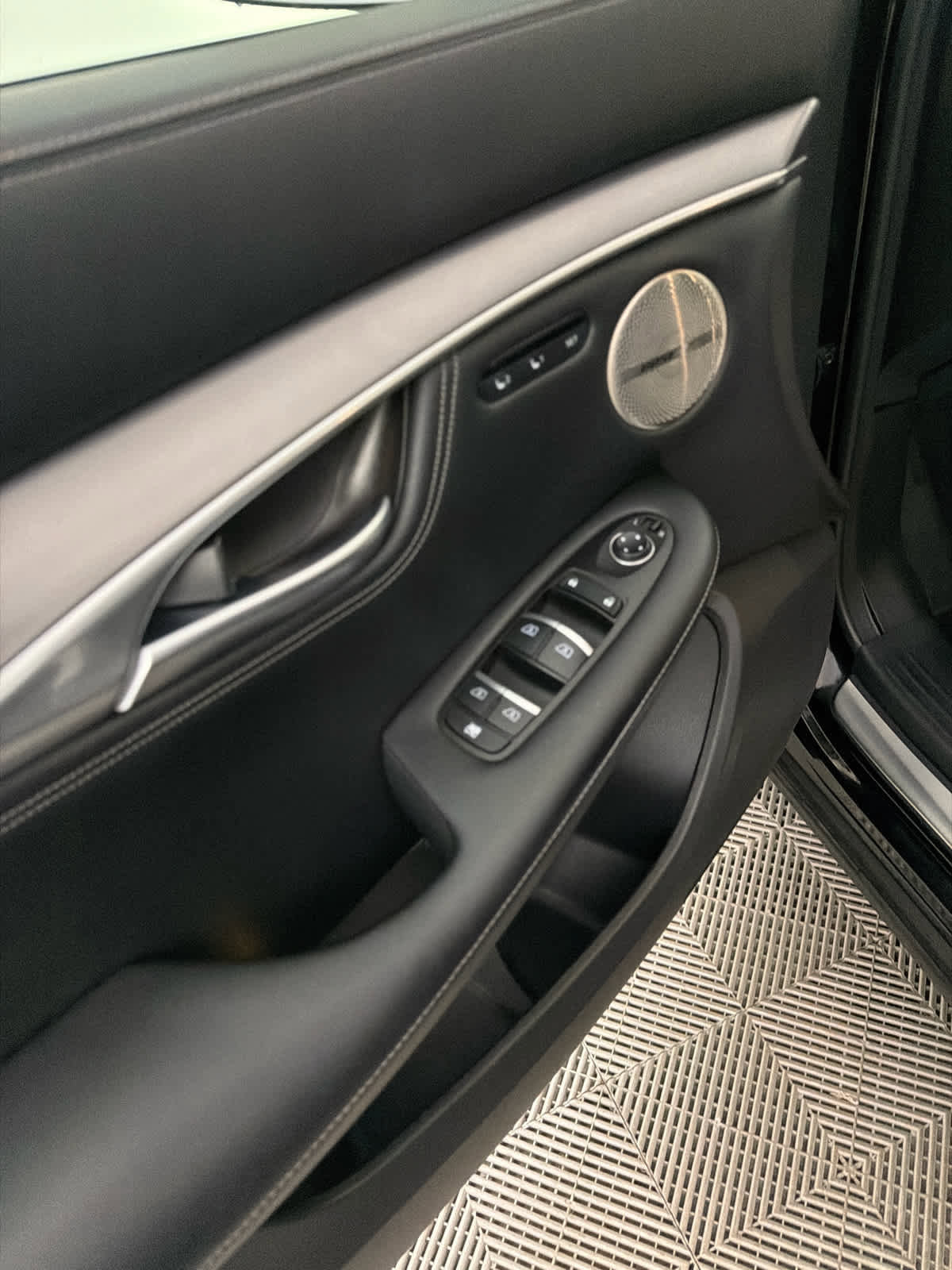 Used 2022 INFINITI QX55 Essential w/ Proassist Package image 23