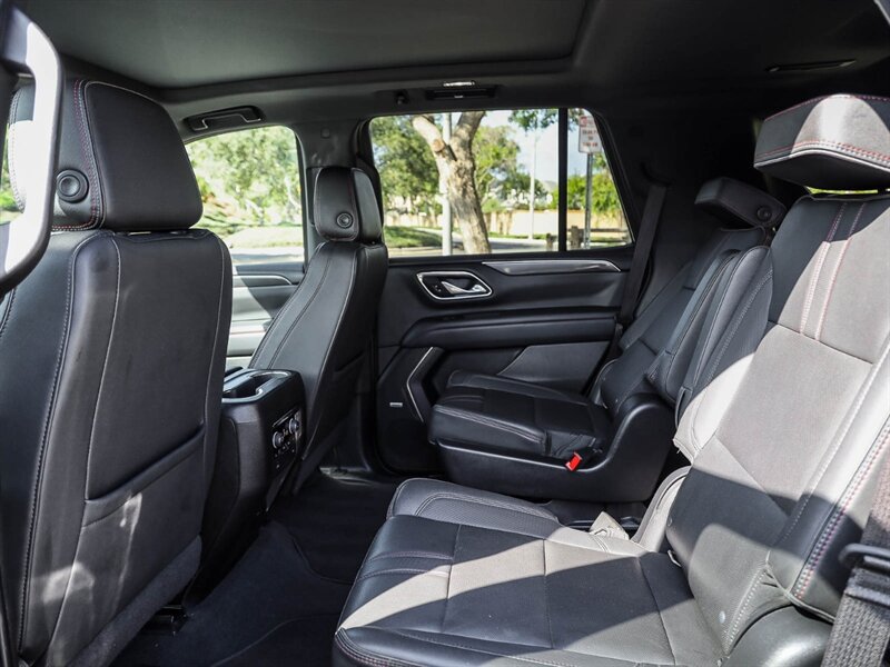 Used 2022 Chevrolet Tahoe RST w/ Luxury Package AWD/4WD image 24