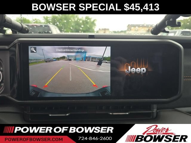 Used 2025 Jeep Gladiator Mojave w/ Convenience Group AWD/4WD image 15