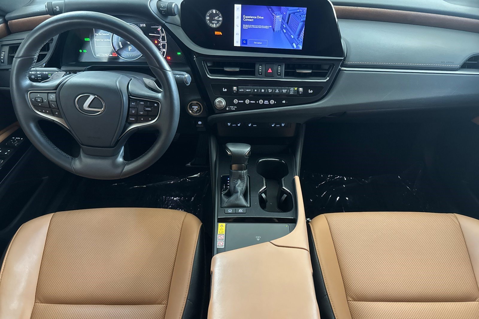 Certified 2024 Lexus ES 300h w/ Premium Package FWD image 17