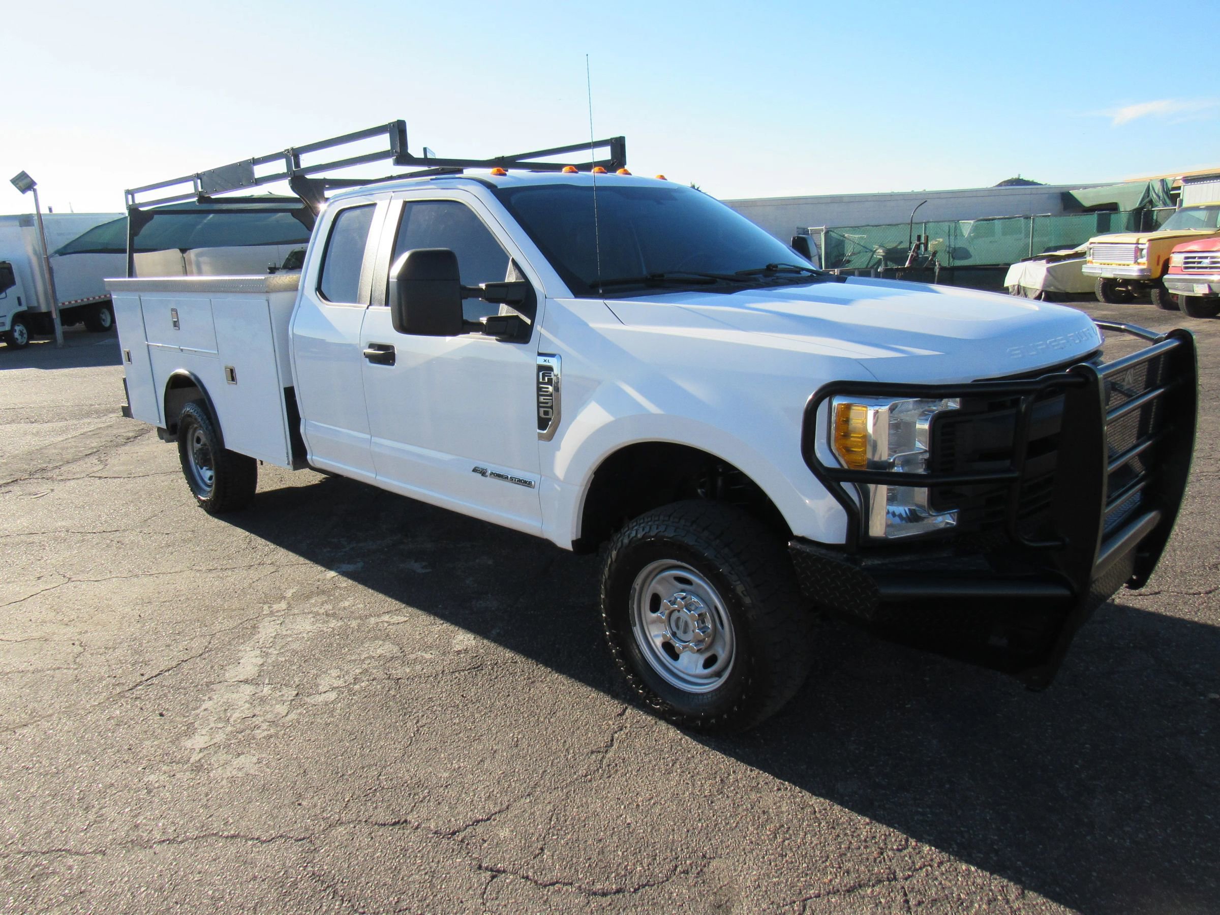 Used 2017 Ford F350 XL w/ XL Value Package image 4