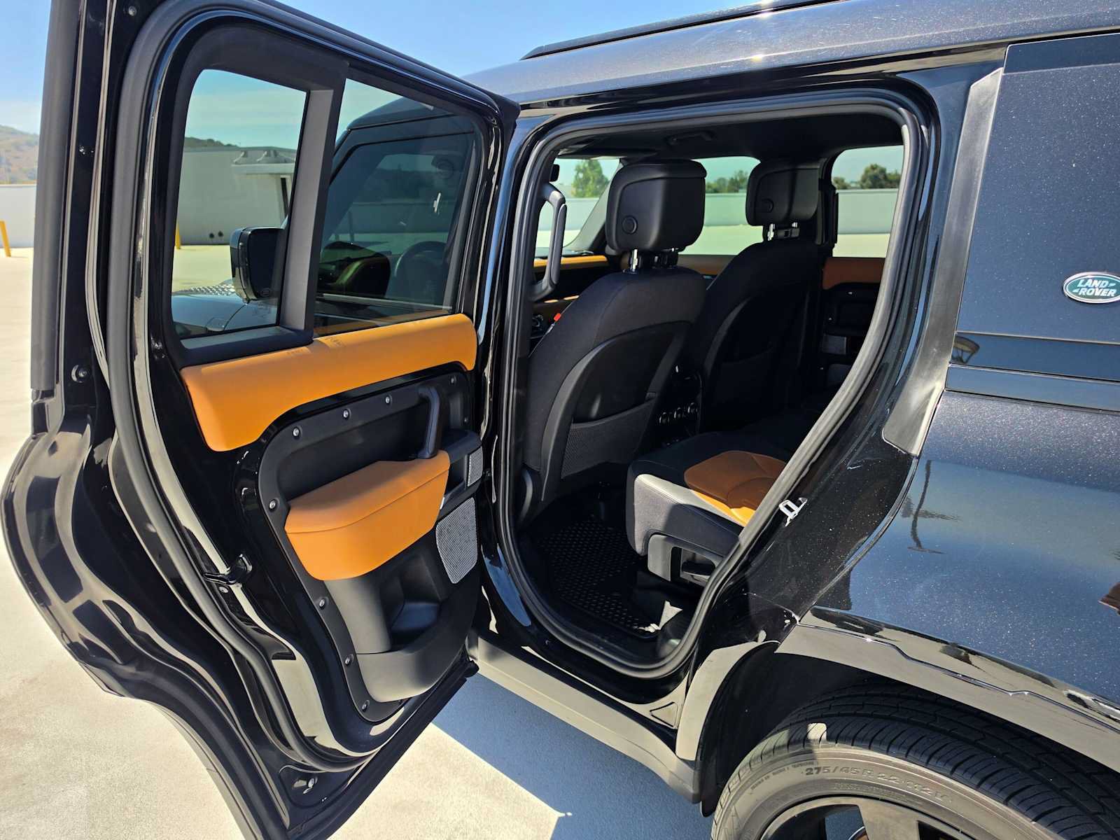Used 2024 Land Rover Defender 130 X AWD/4WD image 18