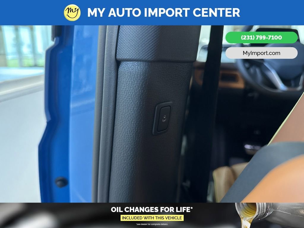 Used 2025 Volkswagen ID. Buzz Pro S image 23