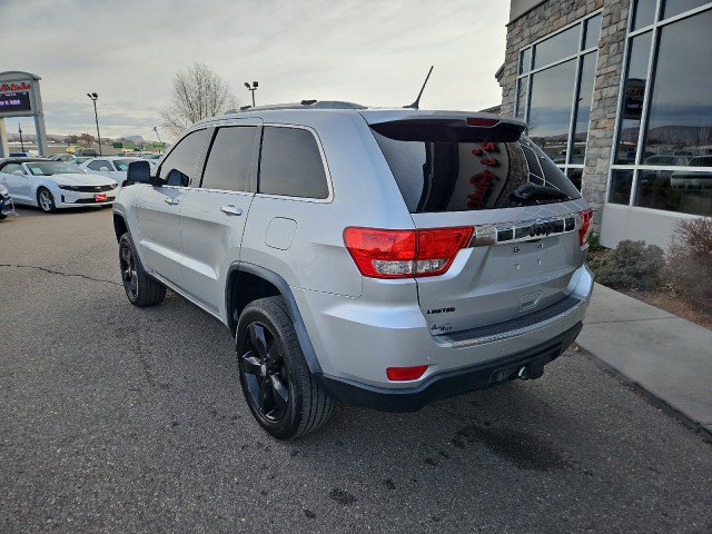 Used 2012 Jeep Grand Cherokee Limited w/ Luxury Group II image 3
