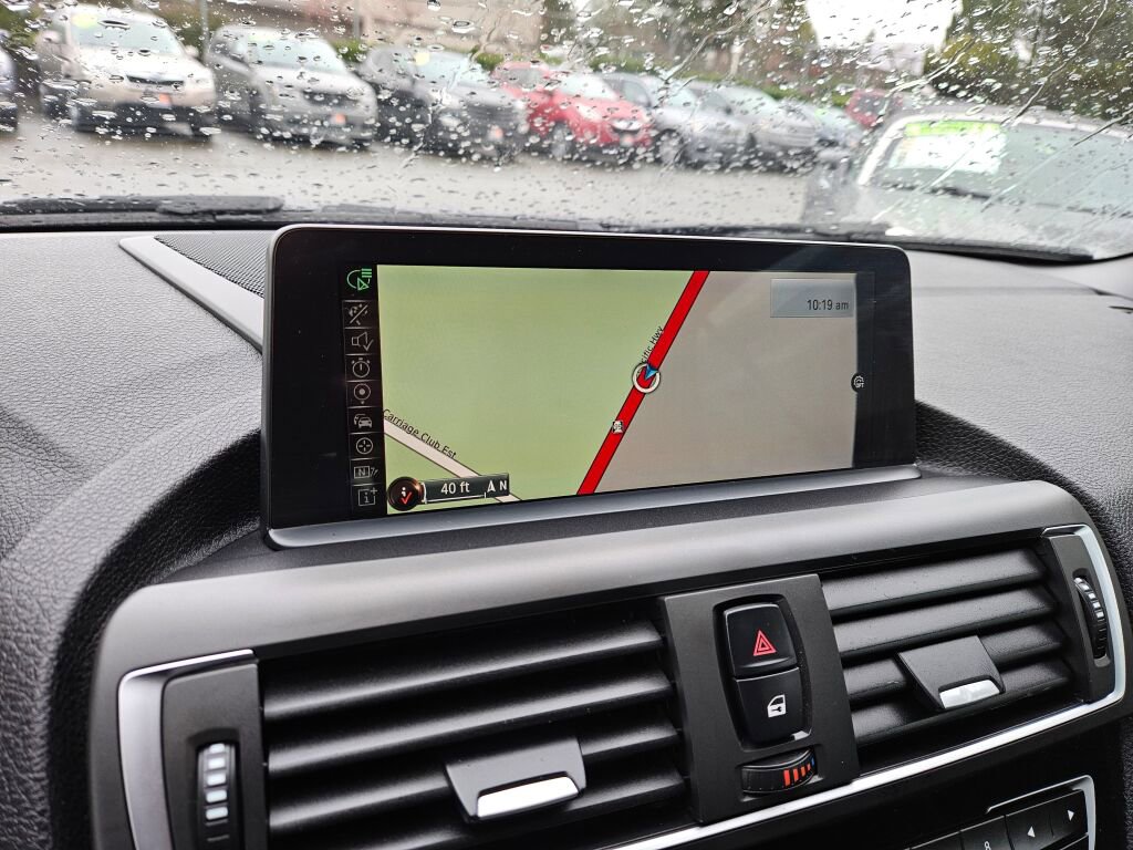 Used 2016 BMW M235i xDrive Convertible image 4