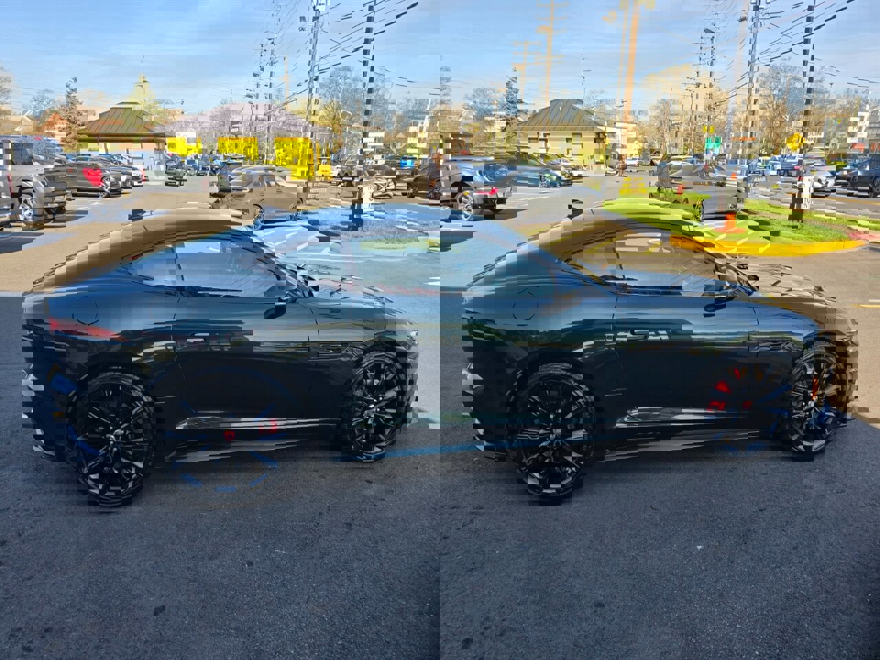 Used 2021 Jaguar F-TYPE R image 31