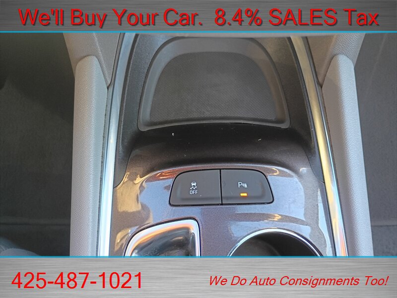 Used 2025 Chevrolet Malibu LT FWD image 30