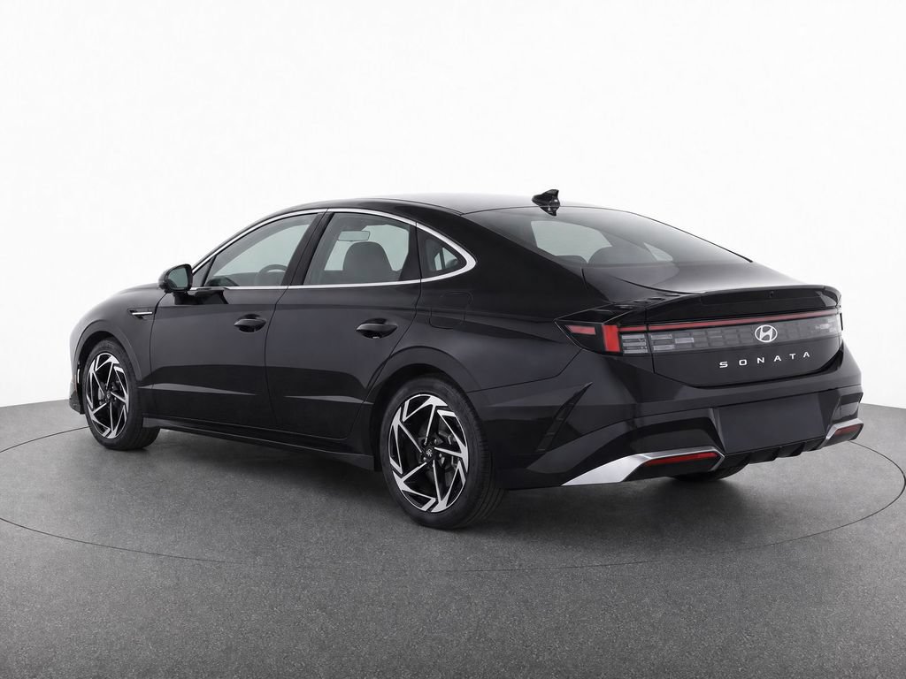 New 2026 Hyundai Sonata SEL FWD image 3
