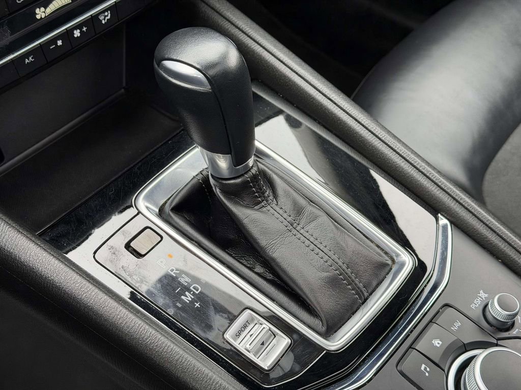 Used 2020 MAZDA CX-5 Touring image 29