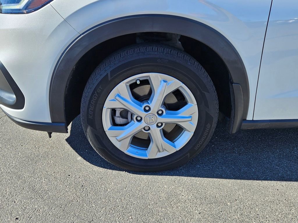 Used 2023 Honda HR-V LX image 9