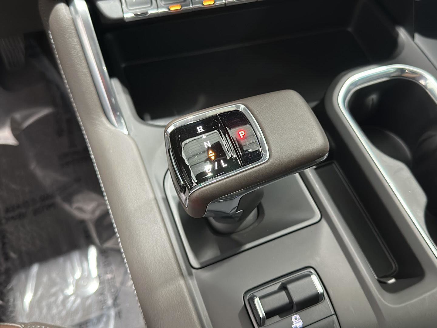 Used 2026 GMC Sierra 1500 Denali w/ Denali Reserve Package image 15