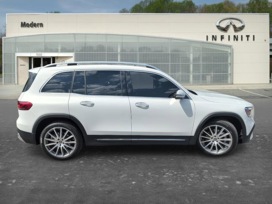 Used 2022 Mercedes-Benz GLB 250 image 3