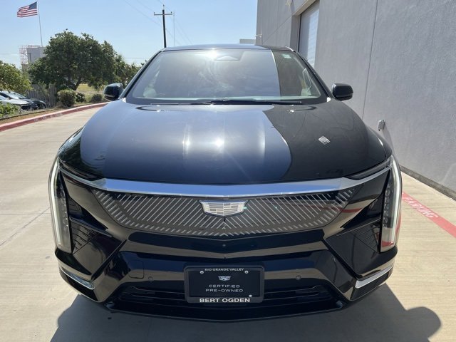 Certified 2025 Cadillac Optiq Luxury 1 image 3