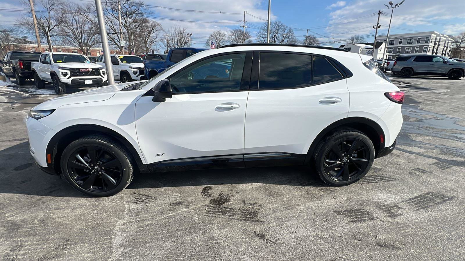 New 2026 Buick Envision Sport Touring image 4