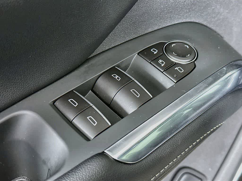 Used 2026 Chevrolet Traverse High Country w/ LPO, Floor Liner Package FWD image 29