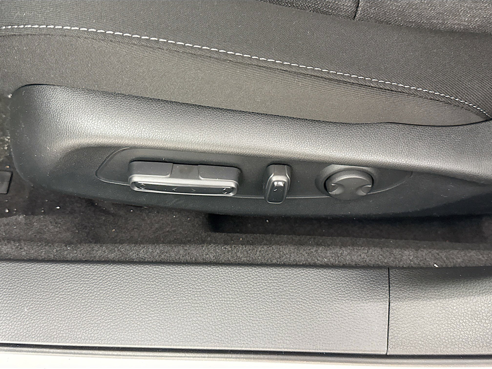 Certified 2025 Honda Accord SE image 15