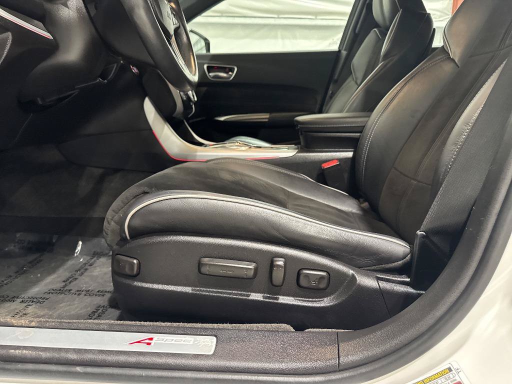 Used 2019 Acura TLX w/ Technology & A-SPEC Package AWD/4WD image 38