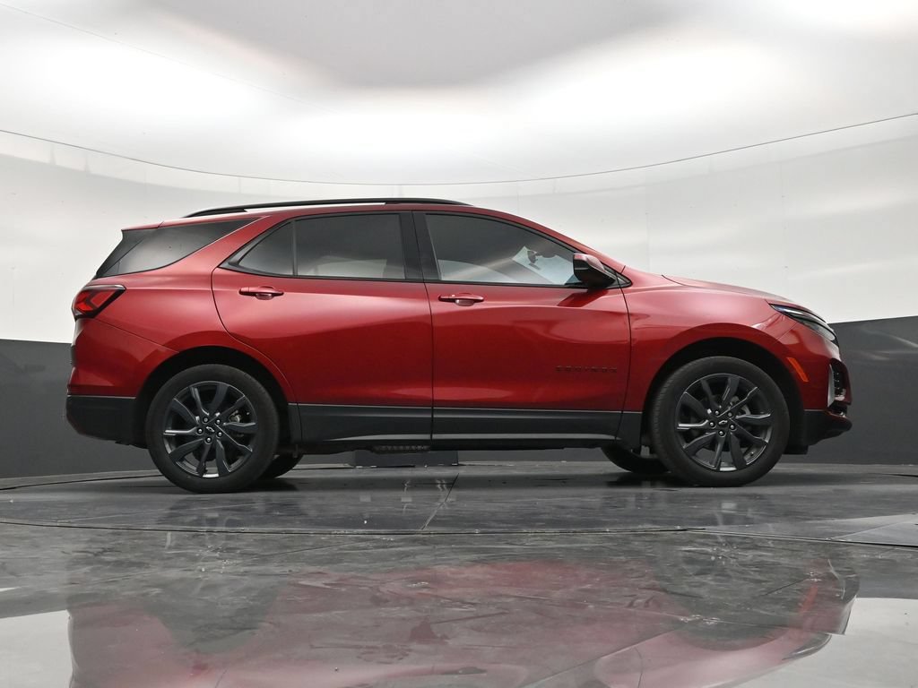 Used 2024 Chevrolet Equinox RS FWD image 24