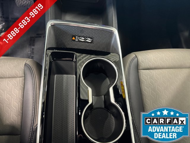 Used 2025 Chevrolet Equinox LT w/ Convenience Package II FWD image 17