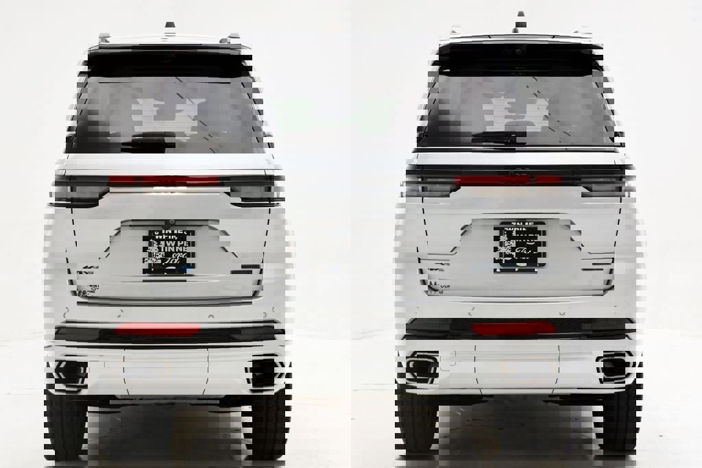 Used 2023 Jeep Grand Cherokee 30th Anniversary image 8