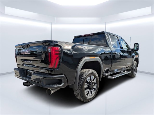 New 2026 GMC Sierra 2500 Denali w/ Denali Reserve Package image 4
