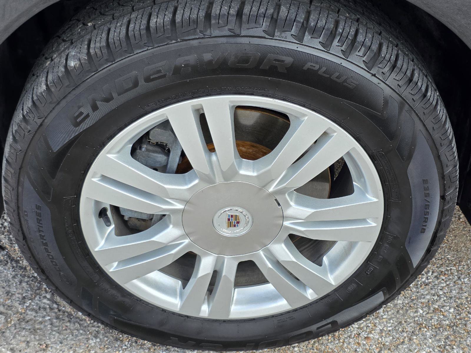 Used 2016 Cadillac SRX Luxury w/ Driver Awareness Package FWD image 48