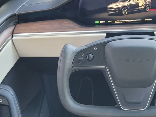 Used 2022 Tesla Model X AWD/4WD image 16