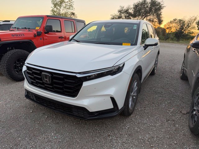 Used 2023 Honda CR-V EX image 2