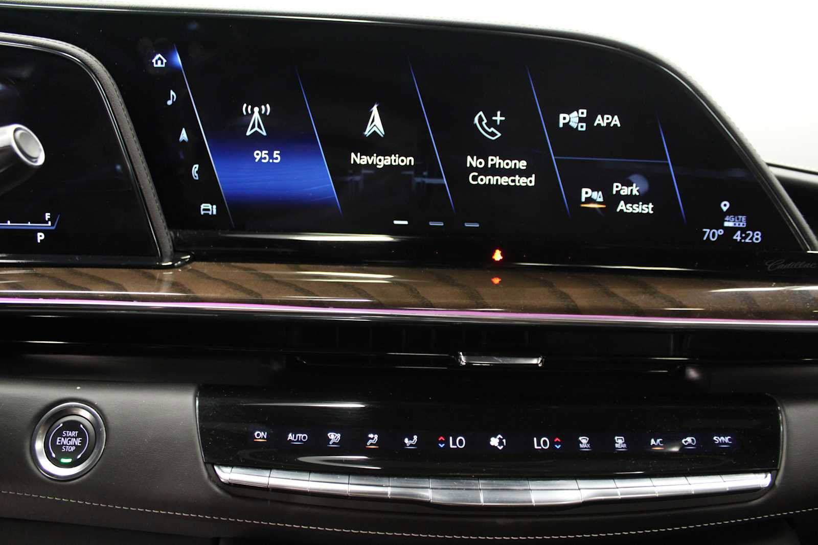 Certified 2024 Cadillac Escalade ESV Sport Platinum w/ LPO, ONYX Package image 36