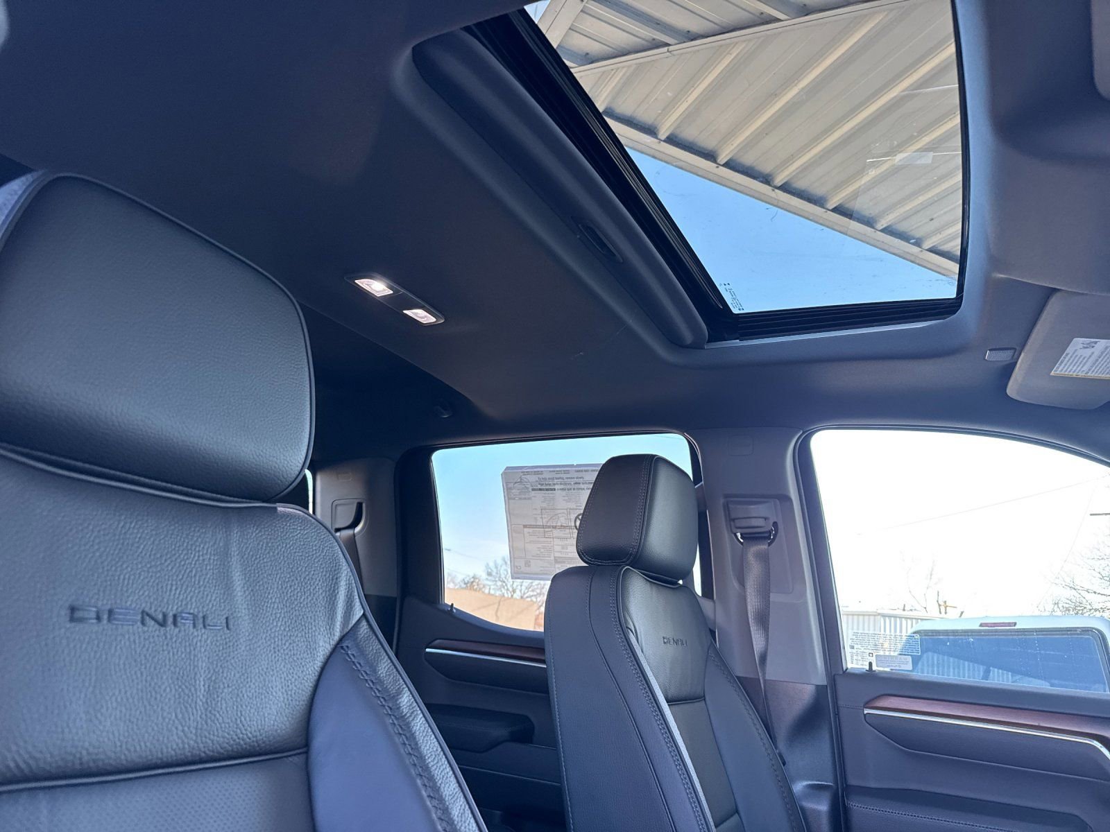 New 2026 GMC Sierra 1500 Denali w/ Denali Reserve Package image 17