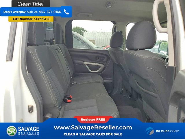 Used 2016 Nissan Titan SV AWD/4WD image 13
