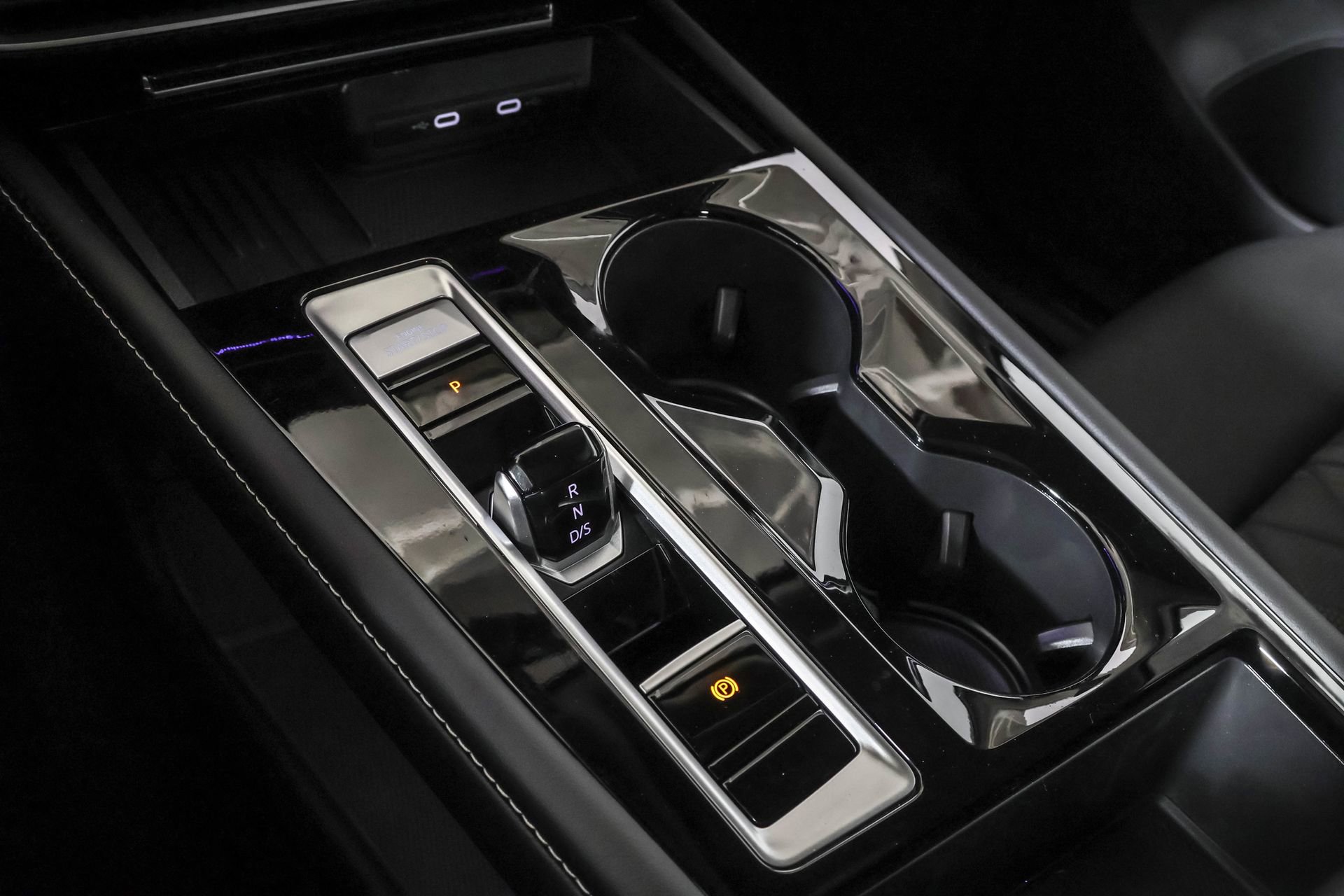 New 2026 Volkswagen Atlas SEL Premium R-Line image 30