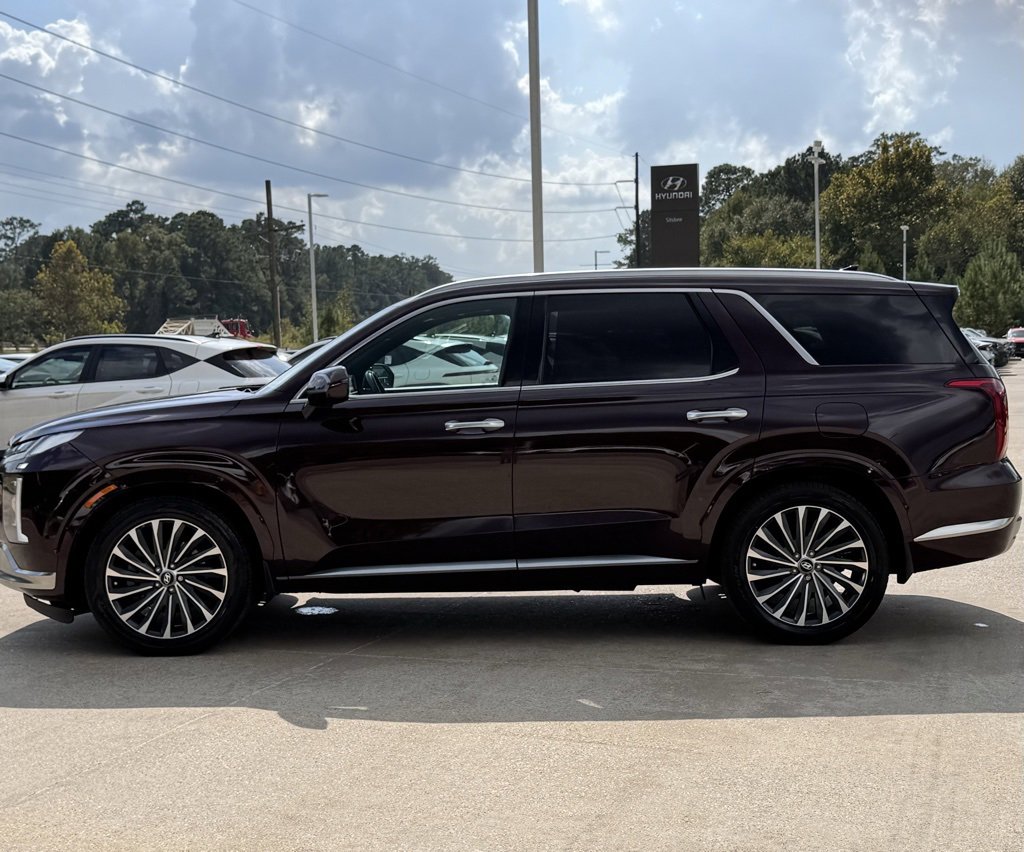 Used 2023 Hyundai Palisade Calligraphy w/ Cargo Package image 14
