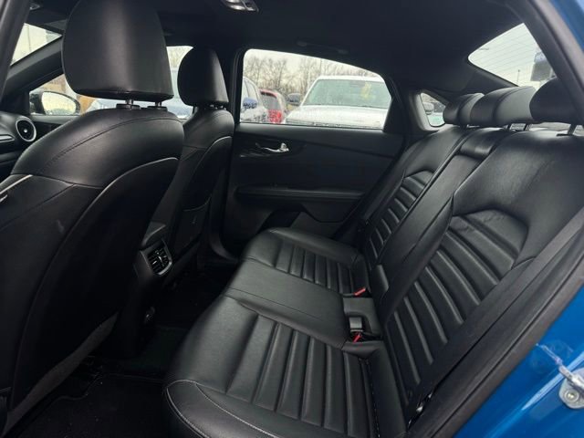 Used 2022 Kia Forte GT-Line w/ GT-Line Premium Package image 18