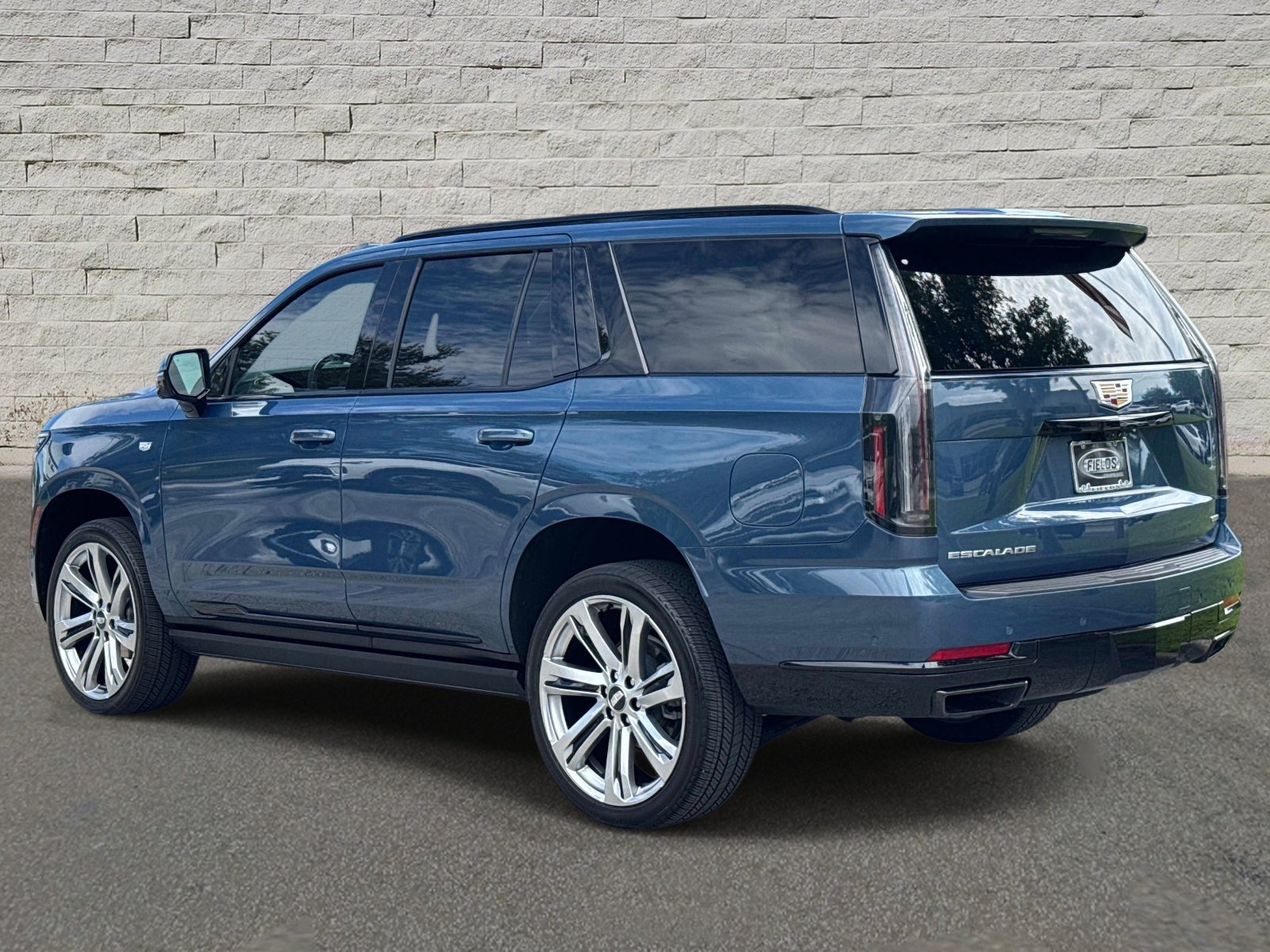 Used 2025 Cadillac Escalade Sport Platinum AWD/4WD image 3